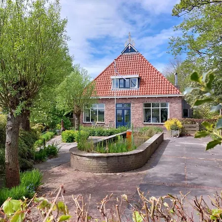 Luxe Gastenverblijf In Het Hart Van Friesland Akkrum Exterior photo