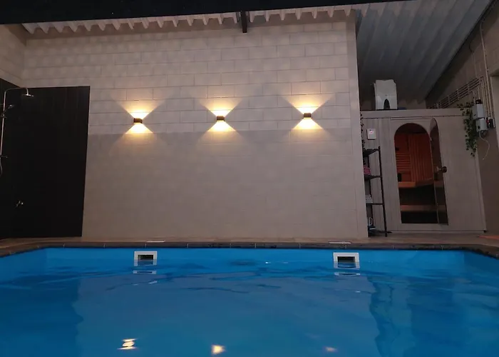Luxe Gastenverblijf In Het Hart Van Friesland