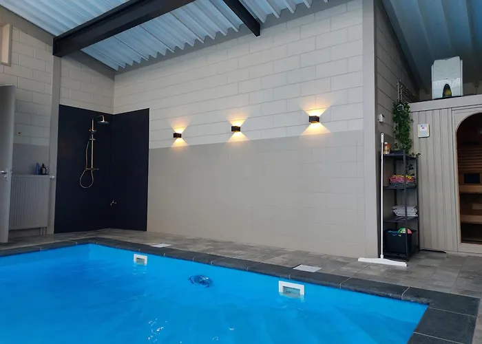 Luxe Gastenverblijf In Het Hart Van Friesland